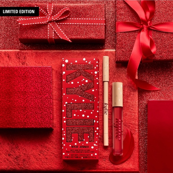 Kylie Cosmetics Holiday Collection Matte Lip Kit - Picture 3 of 14